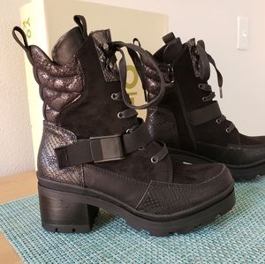 Dolls Kill Cute Combat Boots Size 8